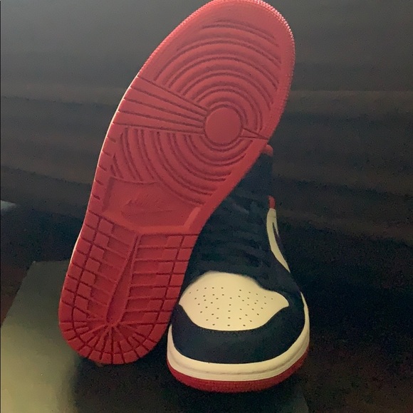 Shoes - Picture 2 of 3